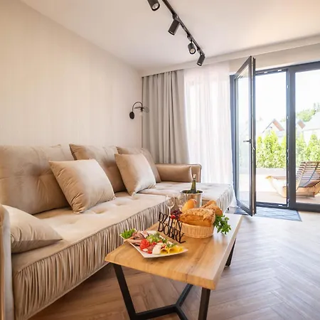 Holiday home Domki Caloroczne Z Wyzywieniem W Kompleksie Amber Park Spa