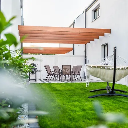 Domki Caloroczne Z Wyzywieniem W Kompleksie Amber Park Spa Holiday home